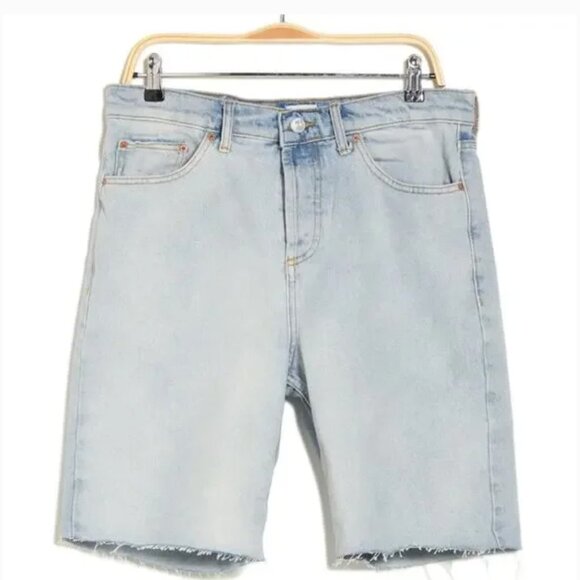 BDG Urban Outfitters DAD Light Blue Denim Shorts Raw Hem Button Fly Sz 32 NEW - Picture 3 of 13